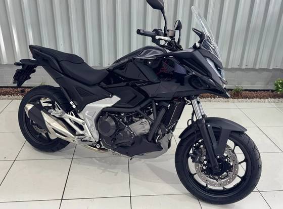 HONDA NC 750X ABS HONDA NC 750X ABS